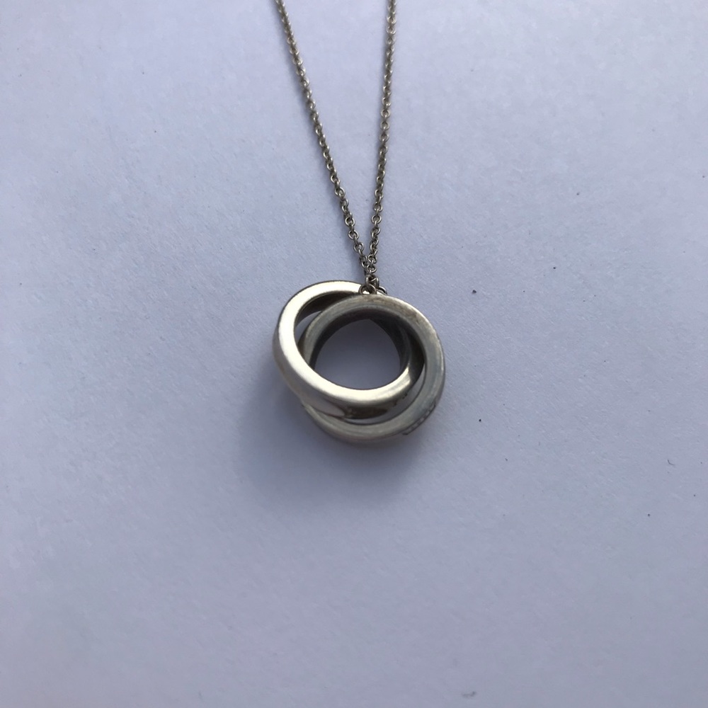 Tiffany &Co.Authentic 1837 Interlocking16”Necklace